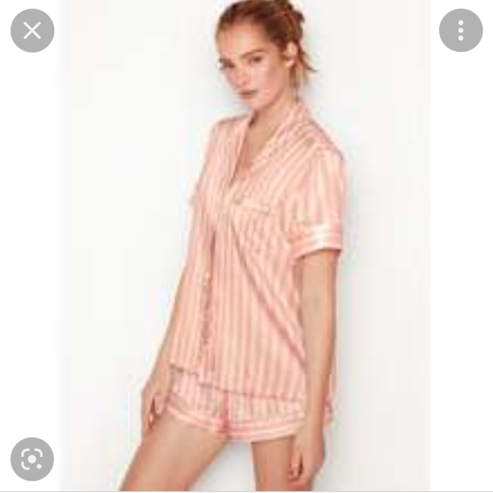 Victoria Secret Pajamas Set